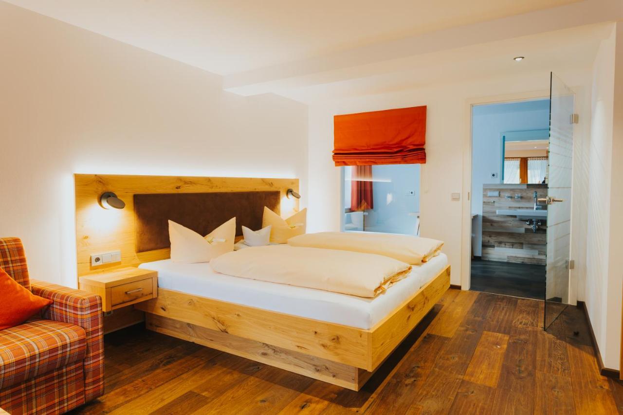 Hotel Tannenmühle Grafenhausen Dış mekan fotoğraf