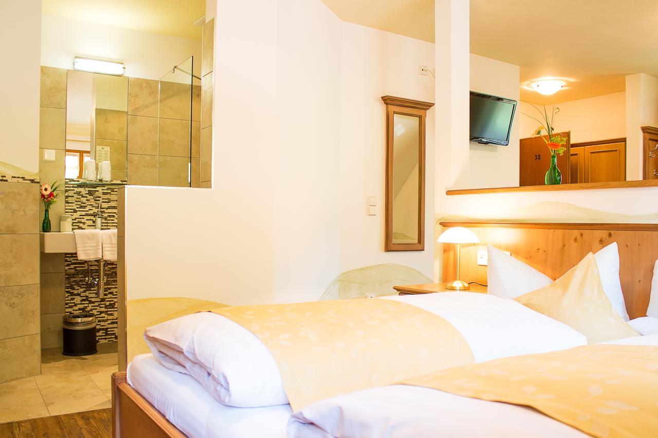 Hotel Tannenmühle Grafenhausen Dış mekan fotoğraf